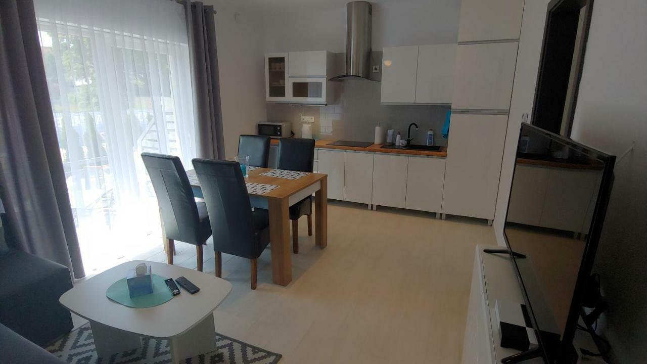 Apartamenty Dzemejra - Jumeirah Ujście-Darłowskie Kültér fotó
